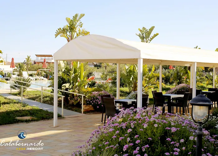 Calabernardo Resort Курортный комплекс 4*