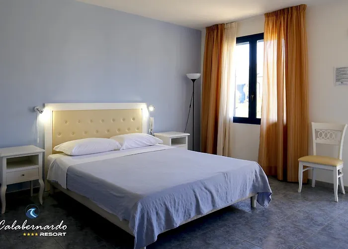 Calabernardo Resort Курортный комплекс 4*